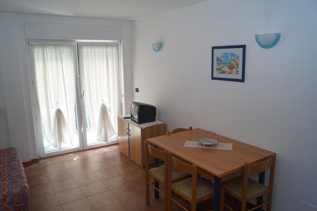 Residence Vivere Astra Trieste Exterior photo